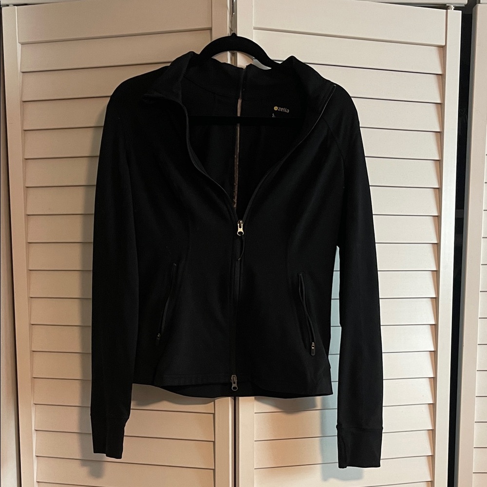 Zella Black Zip-Up Jacket - Size Large